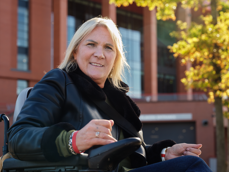"Avec Luja, je peux vider ma vessie sans avoir à ajuster la sonde pendant le sondage."
